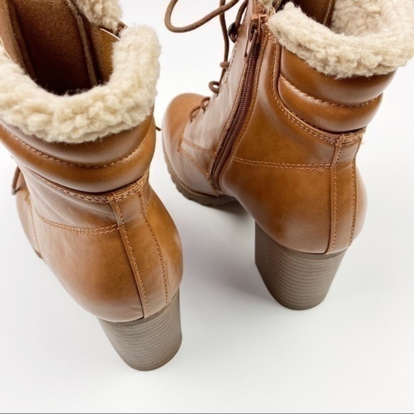 Cognac brown booties with Sherpa lining trim - Picture 7 of 16